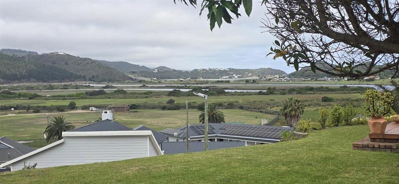 4 Bedroom Property for Sale in Groot Brakrivier Central Western Cape